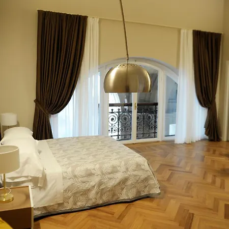 Residenze Strozzi Florence