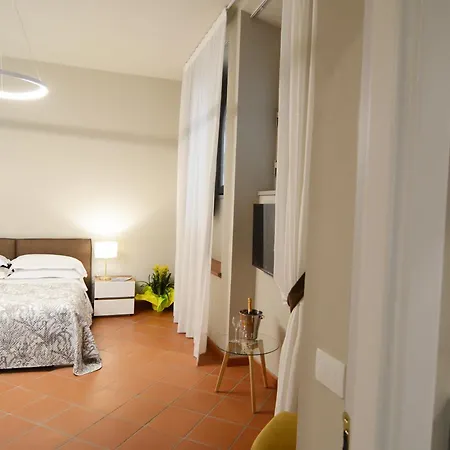 Residenze Strozzi Florence