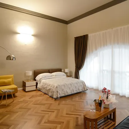 Residenze Strozzi Florence
